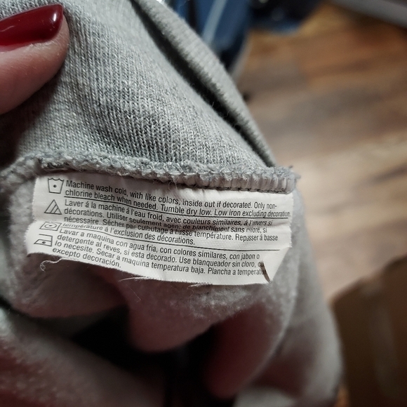 Vintage Mickey Mouse Small Sweatshirt gray L/S Crew Neck by Walt Disney Land - Picture 4 of 11